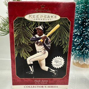 Hallmark Keepsake Series Christmas Holiday Ornament Hank Aaron Baseball Sports